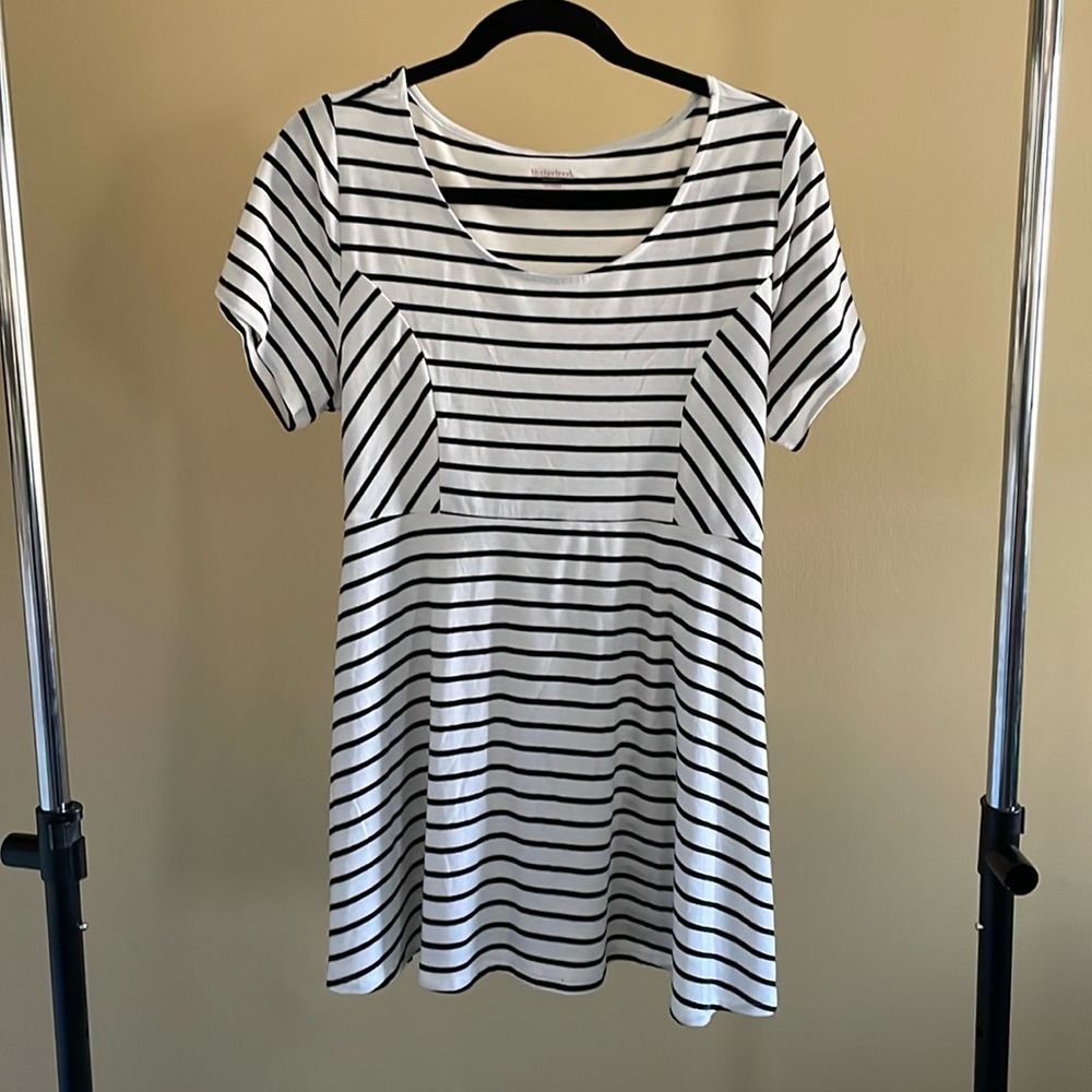 Motherhood Maternity Peplum top